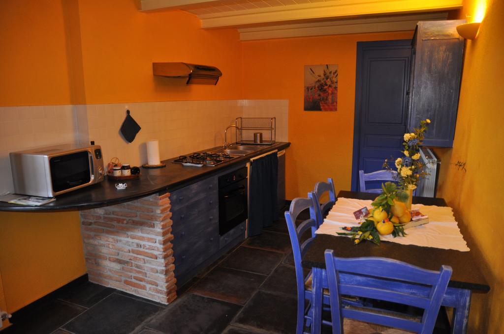 Villa Ca Dei Conti San Bartolomeo Al Mare Zimmer foto