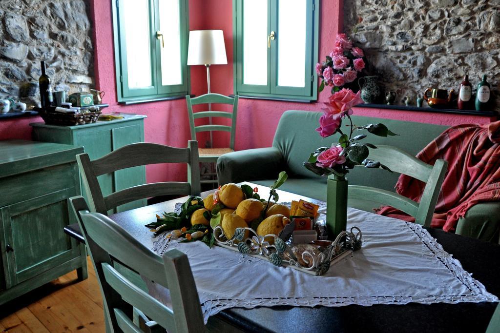 Villa Ca Dei Conti San Bartolomeo Al Mare Zimmer foto