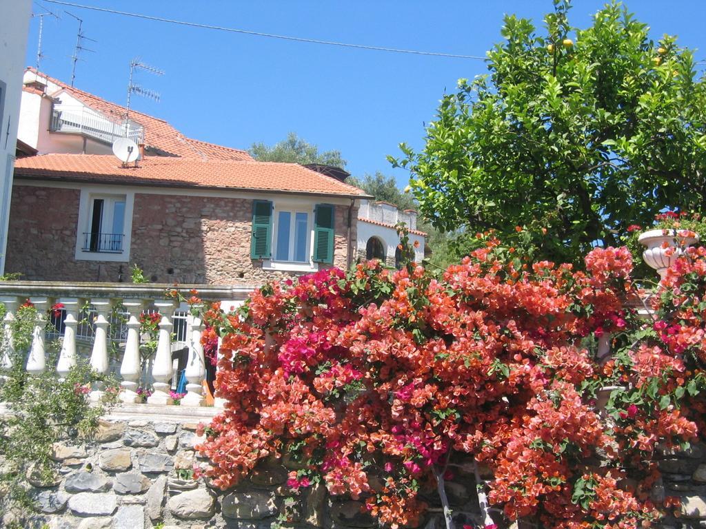 Villa Ca Dei Conti San Bartolomeo Al Mare Zimmer foto
